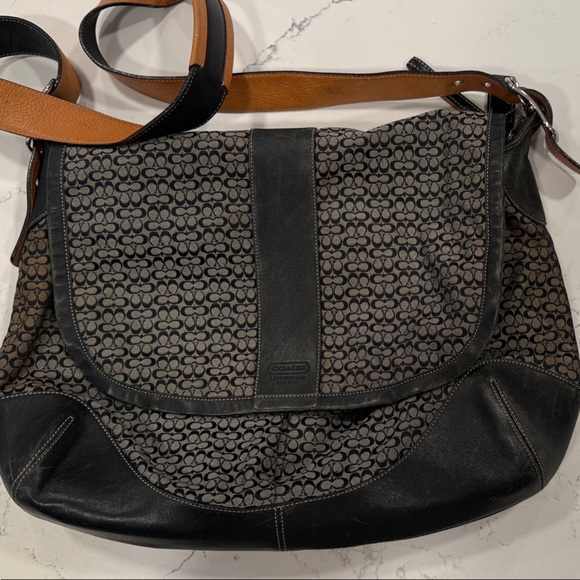 VINTAGE Coach Signature Saddle Bag - Picture 1 of 6
